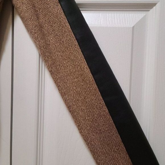 BCBGMaxazria Cropped Sweater‎ Jacket - Picture 6 of 11